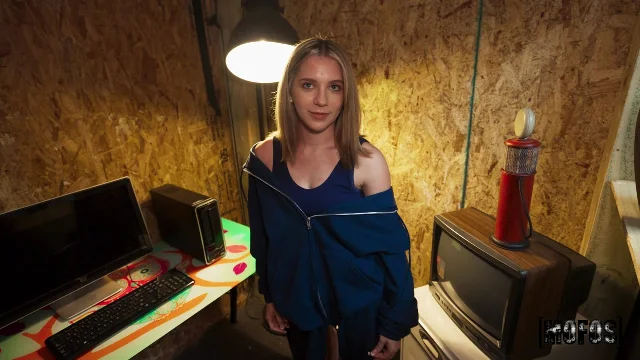 Preview of HesGotRizz Giannina And Becky Summer Sex Scape Room XXX